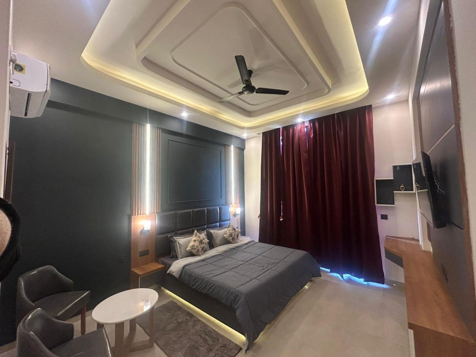 Cloud9 Stays Lucknow Exterior photo